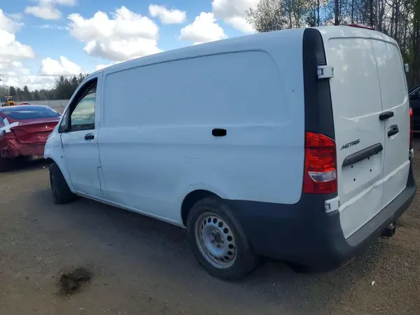 WD3BG2EA0H3281271 2017 MERCEDES-BENZ METRIS - Image 2