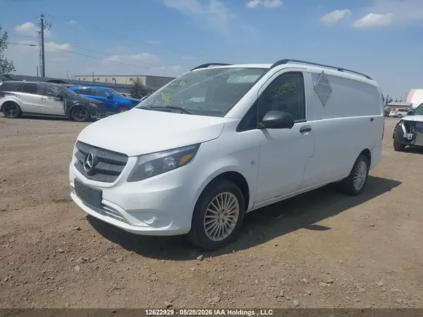 WD3BG2EA1H3210841 2017 MERCEDES-BENZ METRIS - Image 2