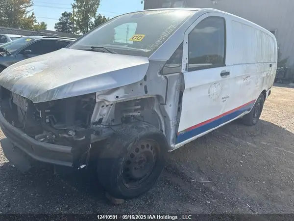 WD3BG2EA8H3234179 2017 MERCEDES-BENZ METRIS - Image 2