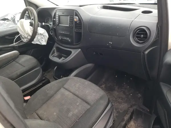 WD3BG2EAXG3167809 2016 MERCEDES-BENZ METRIS - Image 8