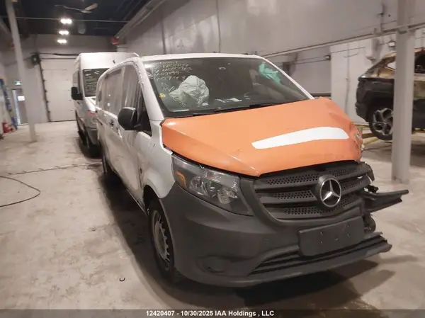 WD3BG3EA1J3409433 2018 MERCEDES-BENZ METRIS - Image 1