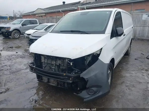 WD3BG3EA2K3574831 2019 MERCEDES-BENZ METRIS - Image 2