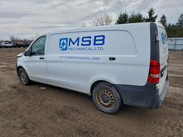 WD3BG3EA8K3561744 2019 MERCEDES-BENZ METRIS - Image 2