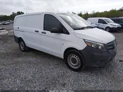 WD3PG2EA0J3478274 2018 MERCEDES-BENZ METRIS