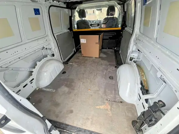 WD3PG2EA0K3536160 2019 MERCEDES-BENZ METRIS - Image 8