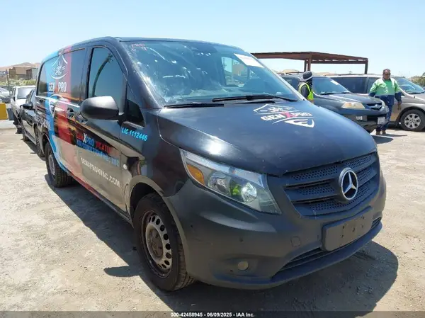 WD3PG2EA1G3111599 2016 MERCEDES-BENZ METRIS - Image 1
