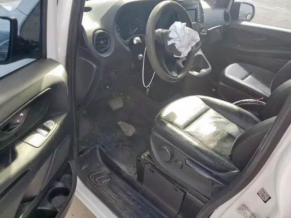 WD3PG2EA1G3161869 2016 MERCEDES-BENZ METRIS - Image 8