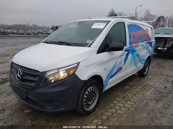 WD3PG2EA1H3201952 2017 MERCEDES-BENZ METRIS - Image 2
