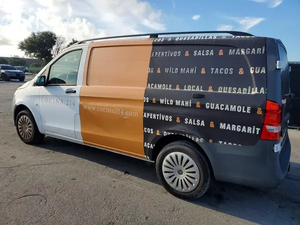 WD3PG2EA1J3354014 2018 MERCEDES-BENZ METRIS - Image 2