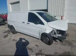 WD3PG2EA1J3392441 2018 MERCEDES-BENZ METRIS