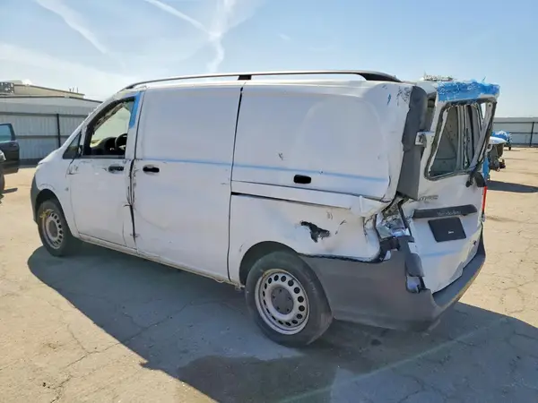 WD3PG2EA1J3433506 2018 MERCEDES-BENZ METRIS - Image 2