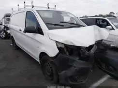 WD3PG2EA2G3132817 2016 MERCEDES-BENZ METRIS