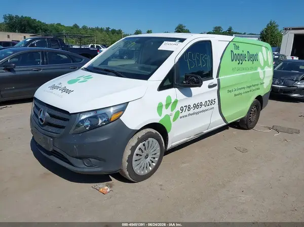 WD3PG2EA2H3218498 2017 MERCEDES-BENZ METRIS - Image 2