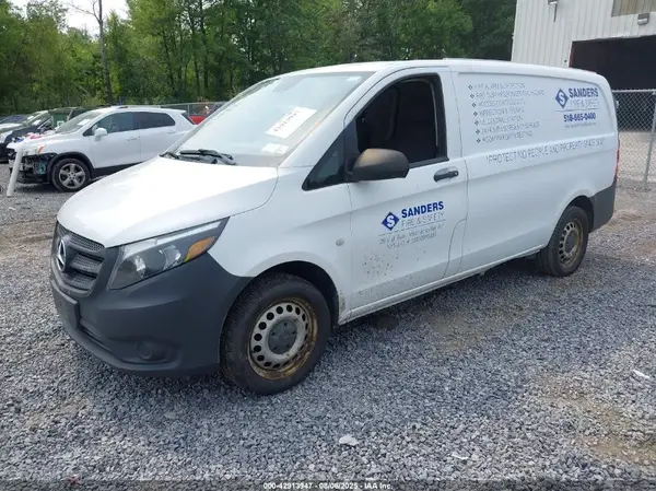 WD3PG2EA2H3272609 2017 MERCEDES-BENZ METRIS - Image 2