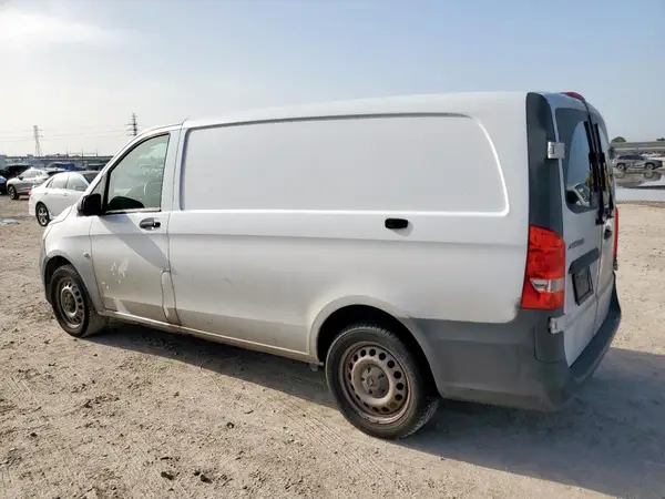 WD3PG2EA3H3217442 2017 MERCEDES-BENZ METRIS - Image 2