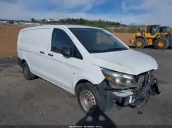 WD3PG2EA3H3252899 2017 MERCEDES-BENZ METRIS