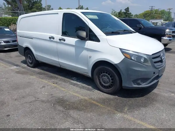 WD3PG2EA3H3256239 2017 MERCEDES-BENZ METRIS - Image 1