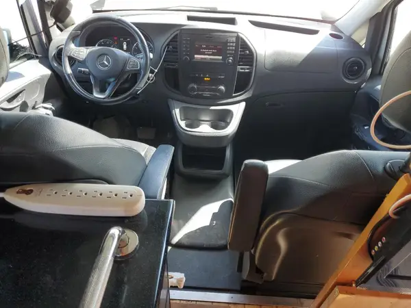 WD3PG2EA3H3270612 2017 MERCEDES-BENZ METRIS - Image 8