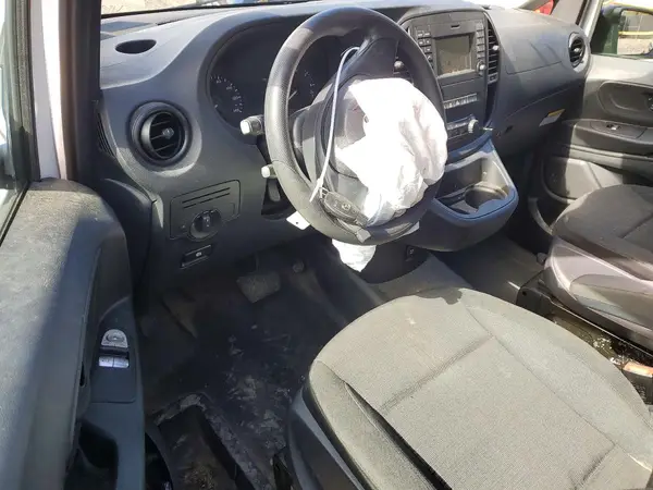 WD3PG2EA3H3312888 2017 MERCEDES-BENZ METRIS - Image 8