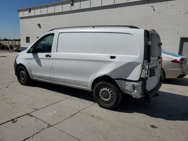 WD3PG2EA3J3434897 2018 MERCEDES-BENZ METRIS - Image 2