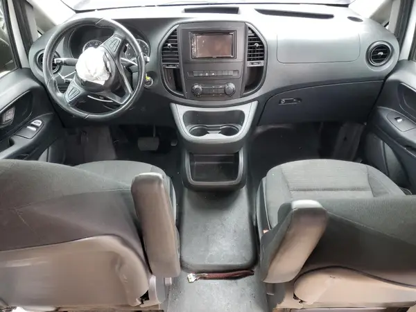 WD3PG2EA3J3465020 2018 MERCEDES-BENZ METRIS - Image 8