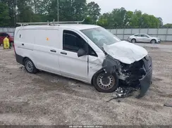 WD3PG2EA4G3091672 2016 MERCEDES-BENZ METRIS