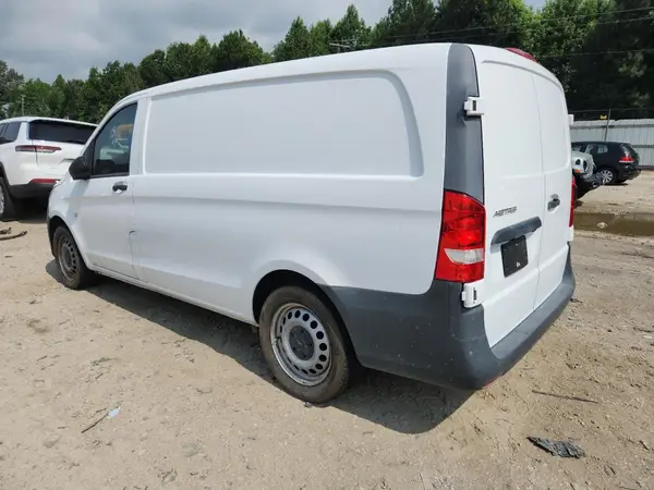 WD3PG2EA4H3274023 2017 MERCEDES-BENZ METRIS - Image 2