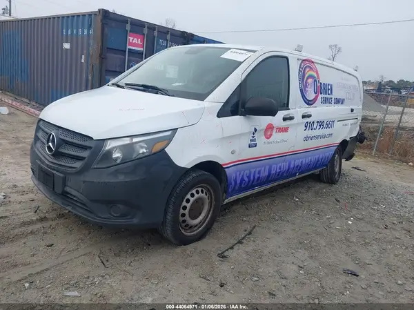 WD3PG2EA5G3104431 2016 MERCEDES-BENZ METRIS - Image 2