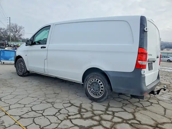 WD3PG2EA5H3210069 2017 MERCEDES-BENZ METRIS - Image 2