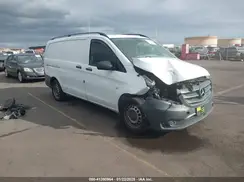 WD3PG2EA5H3221735 2017 MERCEDES-BENZ METRIS