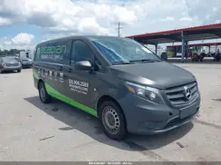 WD3PG2EA5H3229527 2017 MERCEDES-BENZ METRIS