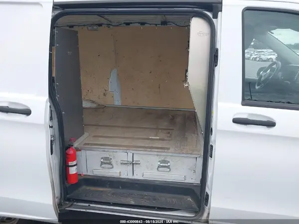 WD3PG2EA5H3239376 2017 MERCEDES-BENZ METRIS - Image 8
