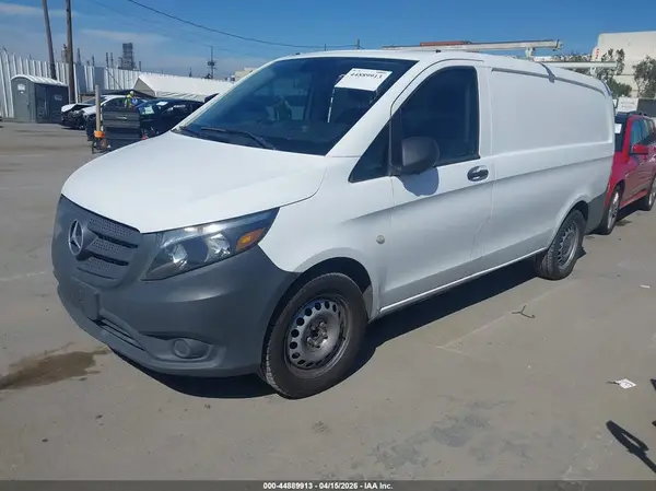 WD3PG2EA5H3270885 2017 MERCEDES-BENZ METRIS - Image 2