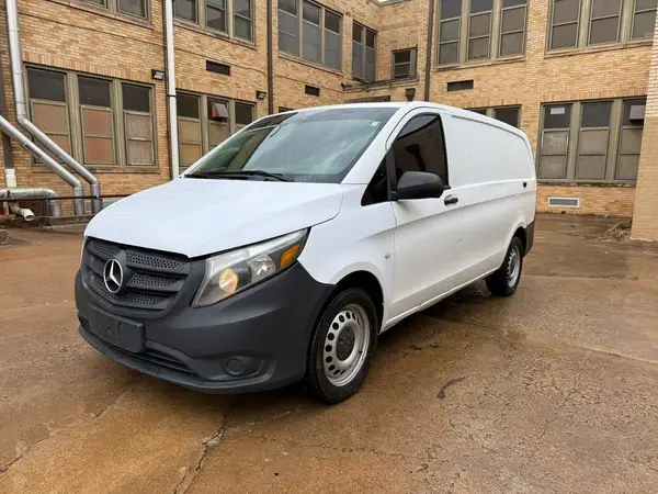 WD3PG2EA5H3338702 2017 MERCEDES-BENZ METRIS - Image 2