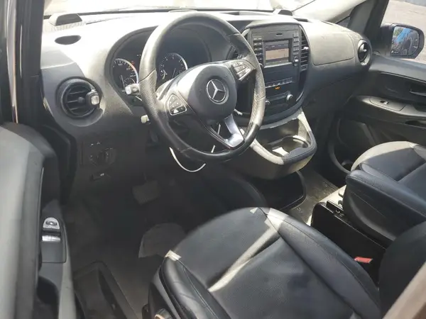 WD3PG2EA5J3373875 2018 MERCEDES-BENZ METRIS - Image 8
