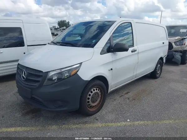WD3PG2EA5K3600757 2019 MERCEDES-BENZ METRIS - Image 2
