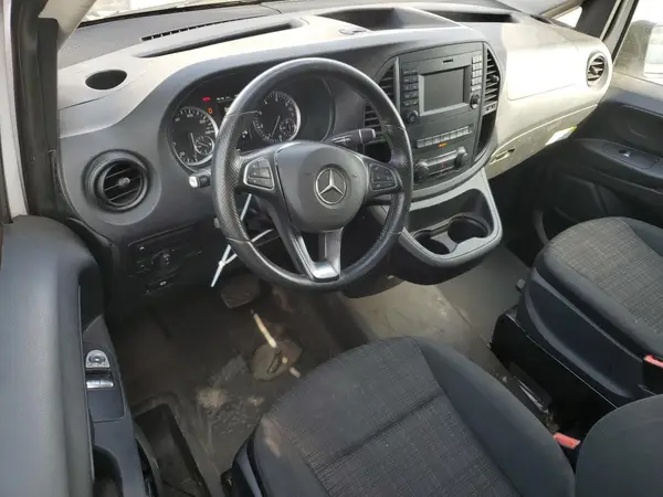WD3PG2EA5K3602220 2019 MERCEDES-BENZ METRIS - Image 8