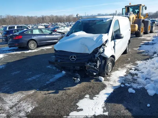 WD3PG2EA6G3083752 2016 MERCEDES-BENZ METRIS - Image 2