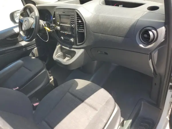 WD3PG2EA6H3201767 2017 MERCEDES-BENZ METRIS - Image 8