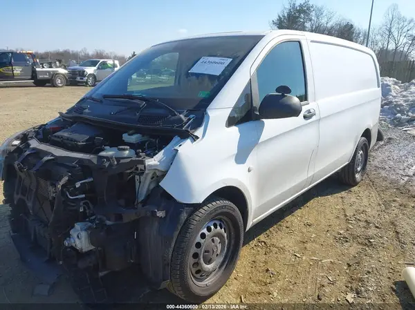 WD3PG2EA6H3229648 2017 MERCEDES-BENZ METRIS - Image 2