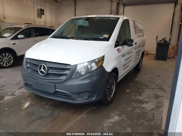 WD3PG2EA6H3231612 2017 MERCEDES-BENZ METRIS - Image 2