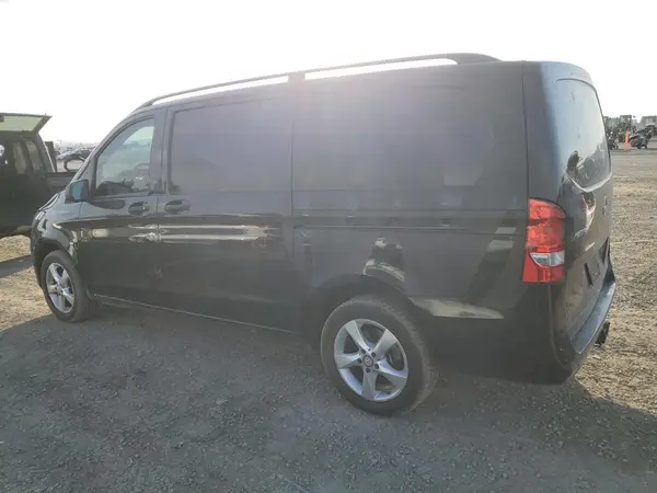 WD3PG2EA6H3335968 2017 MERCEDES-BENZ METRIS - Image 2