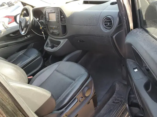 WD3PG2EA6H3335968 2017 MERCEDES-BENZ METRIS - Image 8