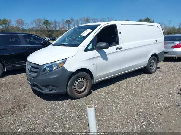 WD3PG2EA6J3416328 2018 MERCEDES-BENZ METRIS - Image 2