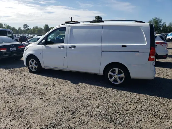 WD3PG2EA7G3093125 2016 MERCEDES-BENZ METRIS - Image 2
