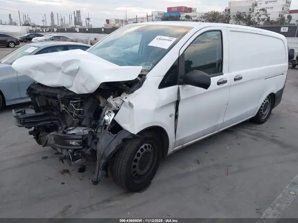 WD3PG2EA7G3149838 2016 MERCEDES-BENZ METRIS - Image 2