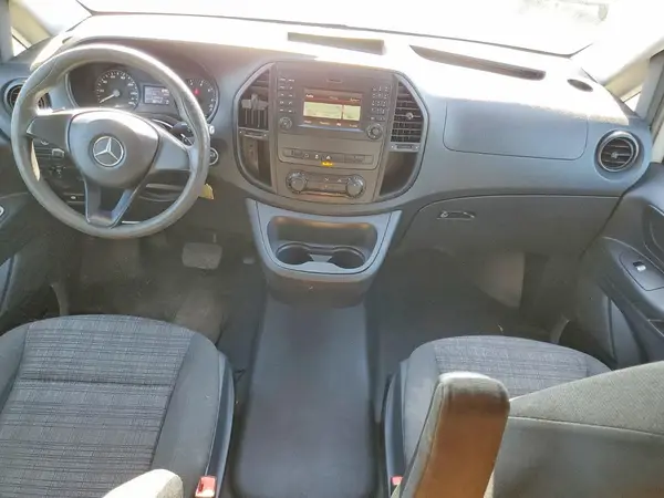 WD3PG2EA7H3226404 2017 MERCEDES-BENZ METRIS - Image 8
