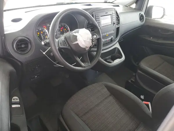 WD3PG2EA7H3227939 2017 MERCEDES-BENZ METRIS - Image 8