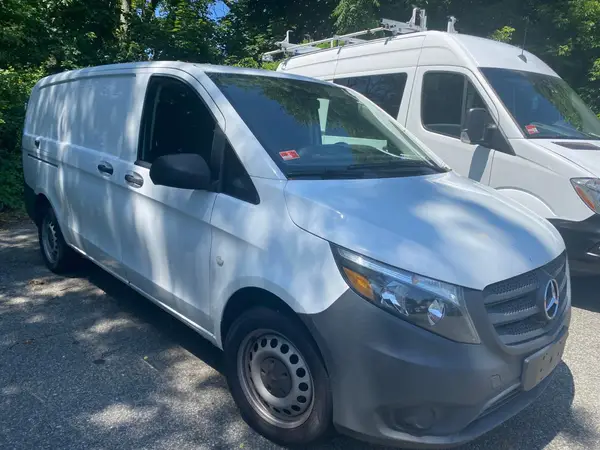 WD3PG2EA7H3321XXX 2017 MERCEDES-BENZ METRIS - Image 1