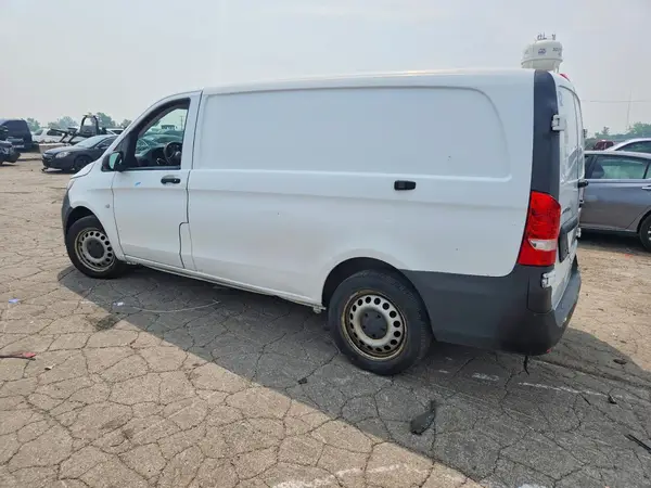 WD3PG2EA7K3590927 2019 MERCEDES-BENZ METRIS - Image 2